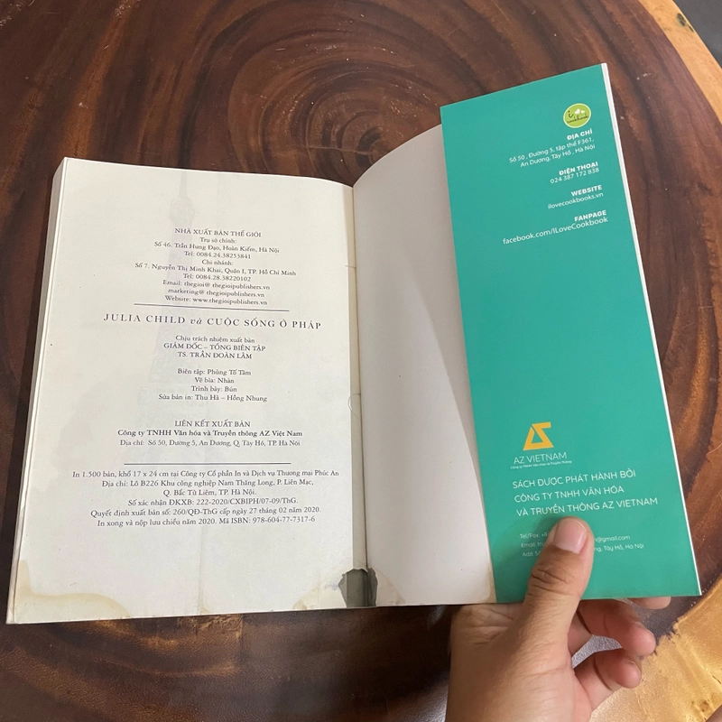 JULIA CHILD Và Cuộc Sống Ở Pháp _ Tình Yêu, Sự Nghiệp Và Những Món Ăn Mang Tên Huyền Thoại 446936