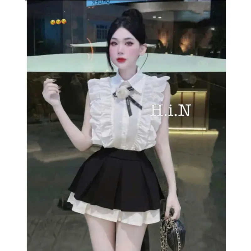 Set đen trắng xinh xắn Size M còn nguyên tag 1023322