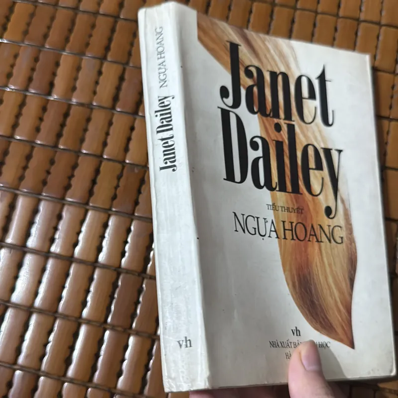 Ngựa hoang - Janet Dailey 568593