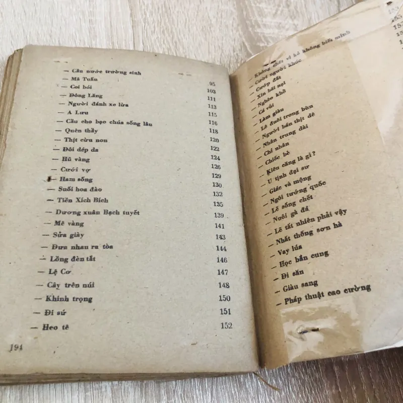 CÁI CƯỜI CỦA THÁNH NHÂN 929083