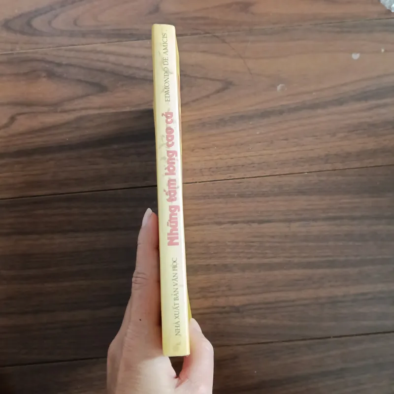 Những tấm lòng cao cả  761396