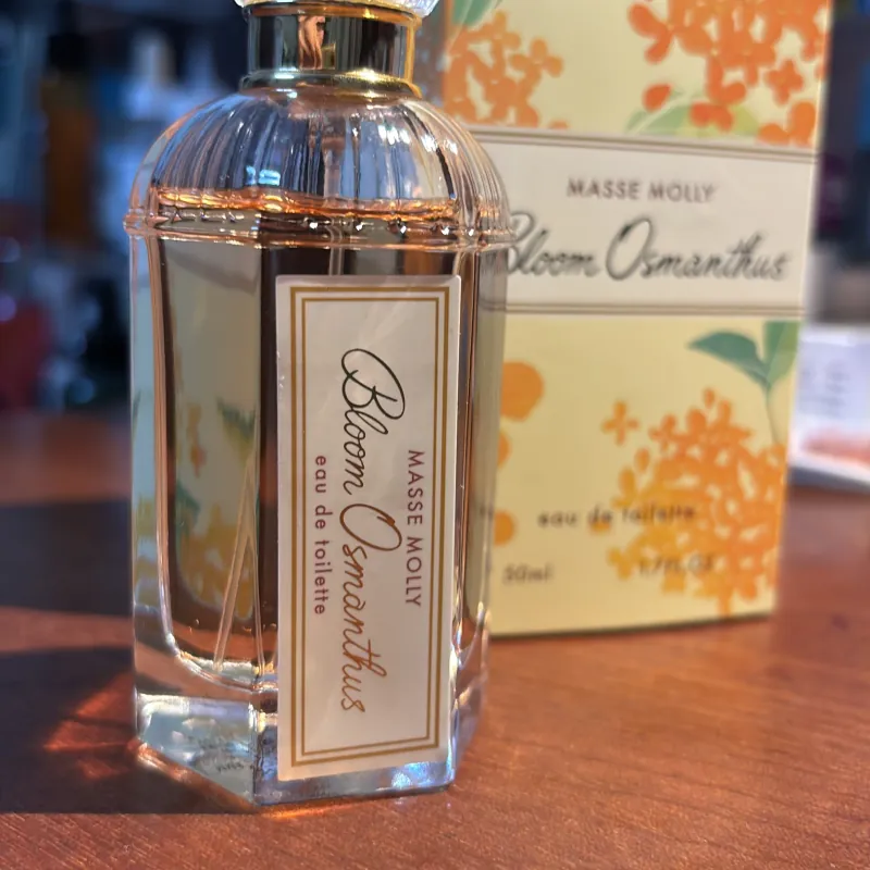 Nước hoa Masse Molly - hương hoa mộc 762133
