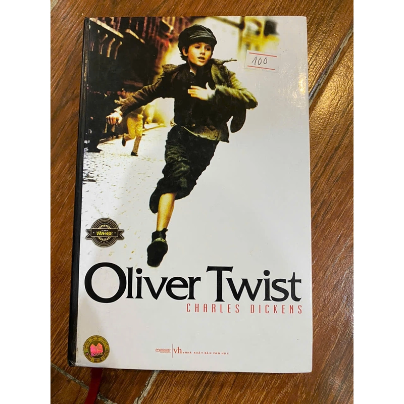 Oliver Twist - Charles Dickens (K4) 313528