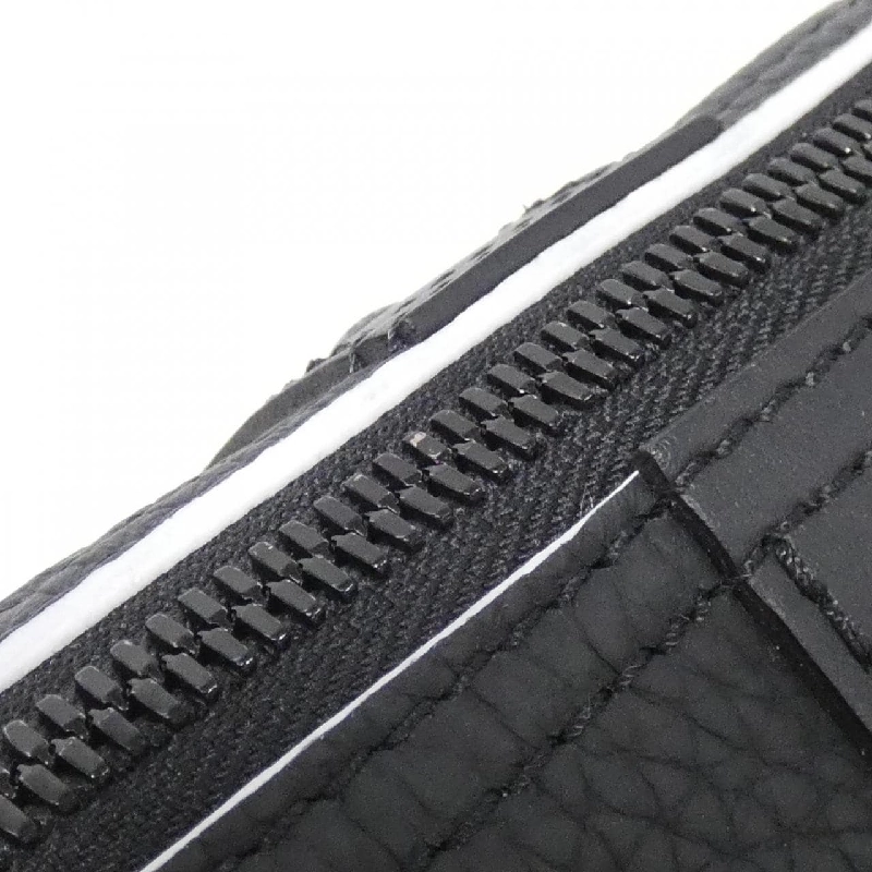 Túi xách vai Louis Vuitton LVxFIFA City Keepall M21543 613153