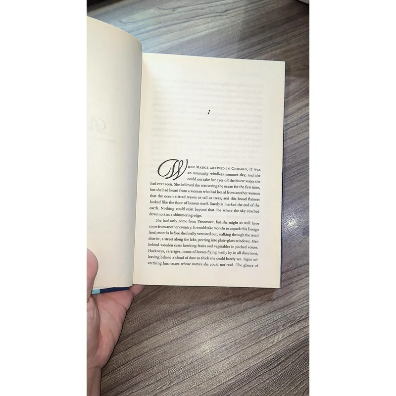 Balm
by Dolen Perkins-Valdez
(Khổ lớn, giấy cắt thủ công) 723232