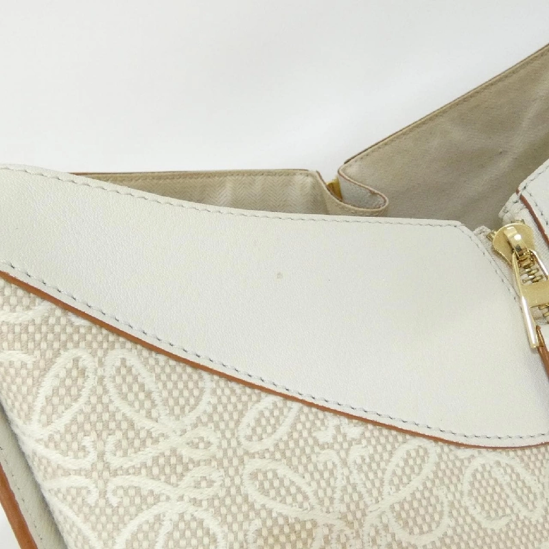 Túi xách vai Loewe Hammock Small A538S35X29 608744