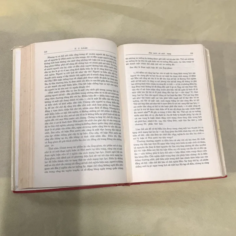 LÊNIN TUYỂN TẬP LÊNIN 740015