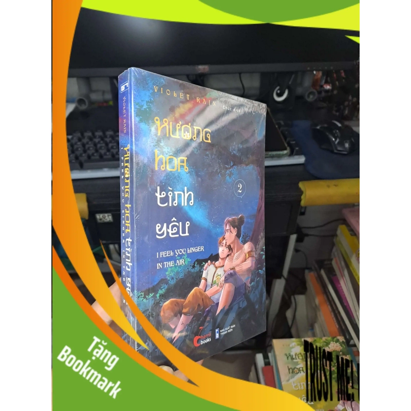 (TẶNG BOOKMARK) Hương hoa tình yêu 2 - Violet Rain Light Novel RBK2702 945556