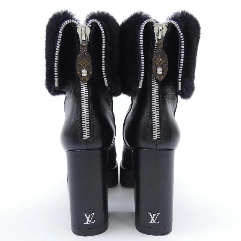 Giày bốt LOUIS VUITTON 661379