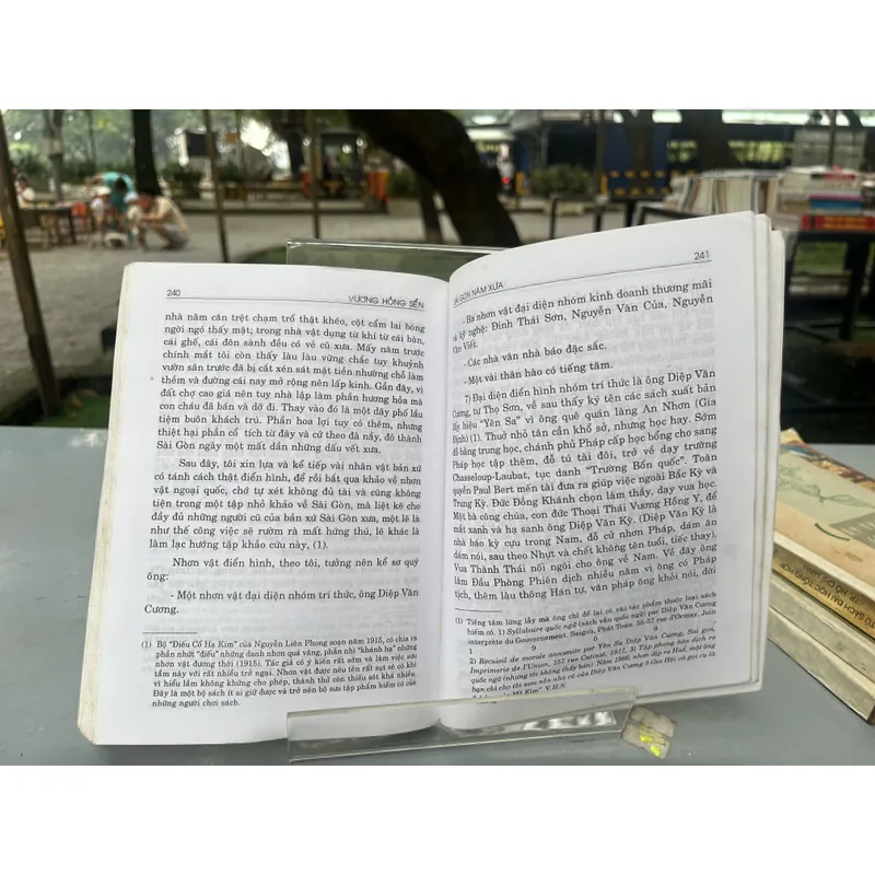 SÀI GÒN NĂM XƯA- VƯƠNG HỒNG SỂN 589781