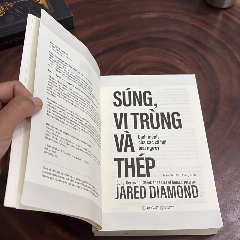 II Tác Phẩm Đoạt Giải Thưởng Pulitzer: Súng Vi Trùng Và Thép - JARED DIAMOND - 2022 976225