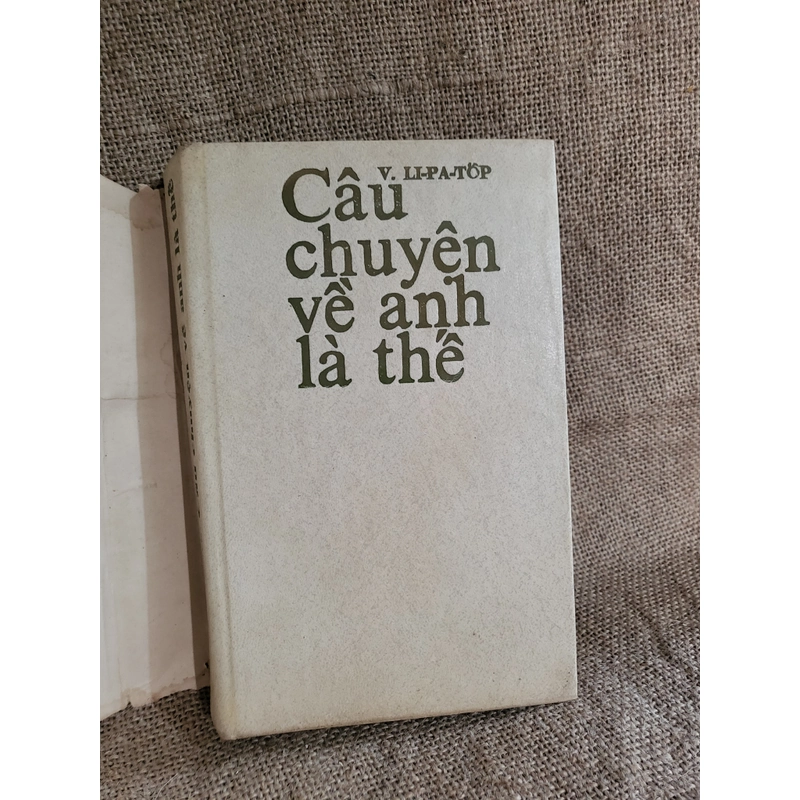 Câu chuyện của anh là thế | nhà xuất bản Vầu vồng 322439