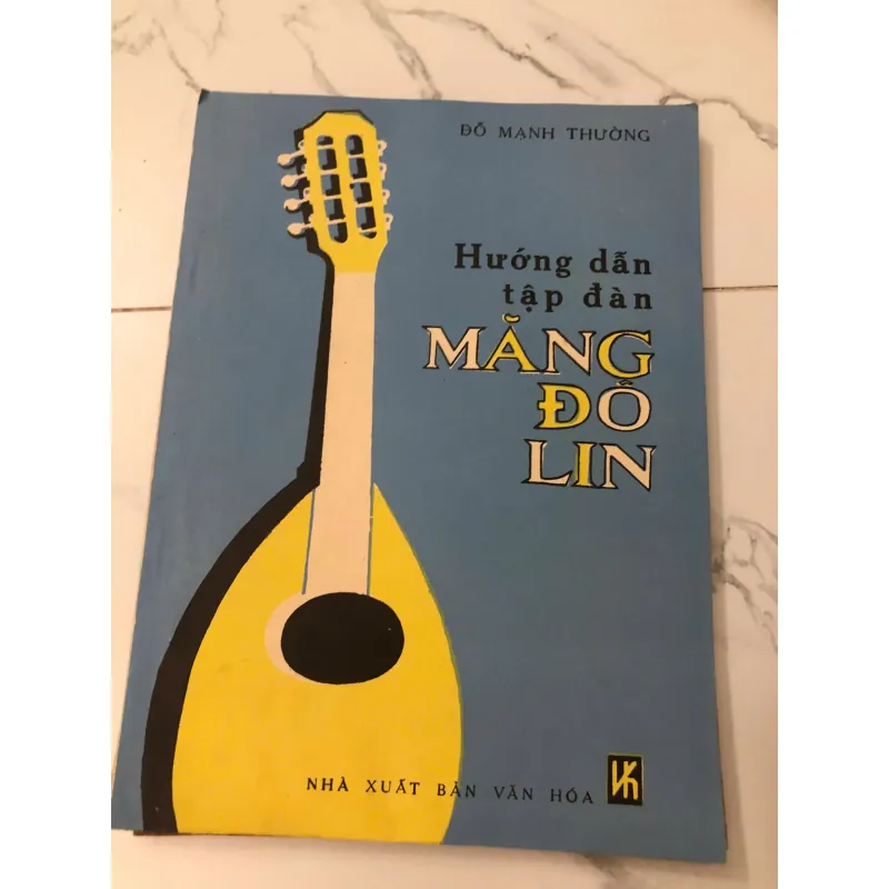 Hướng dẫn tập đàn Măng-đô-lin – Đỗ Mạnh Thường 689917
