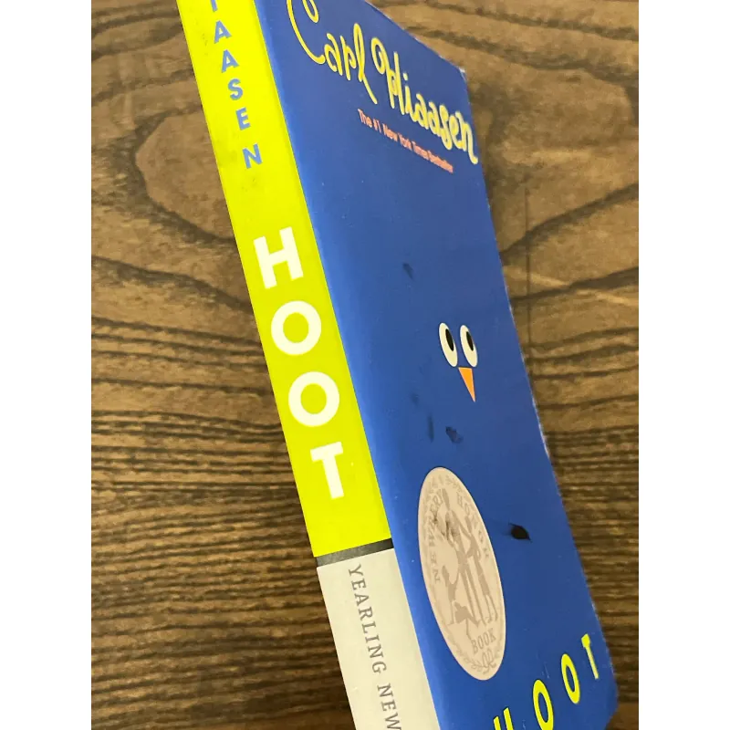 Hoot (The New York Times Bestseller Carl Hiaasen) 972777