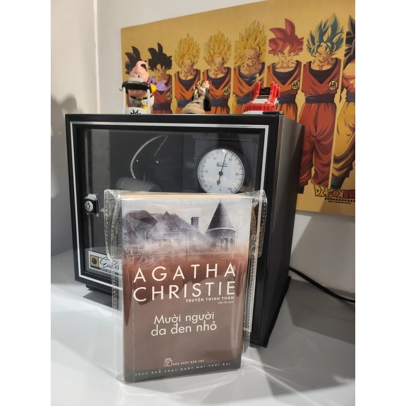 MƯỜI NGƯỜI DA ĐEN NHỎ - AGATHA CHRISTIE 442990