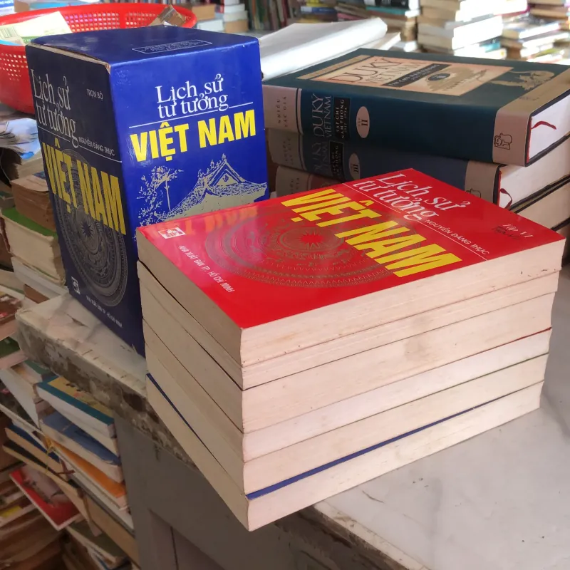 Lịch sử tư tưởng Việt Nam - Nguyễn Đăng Thục ( trọn bộ nguyên hộp)  1030907