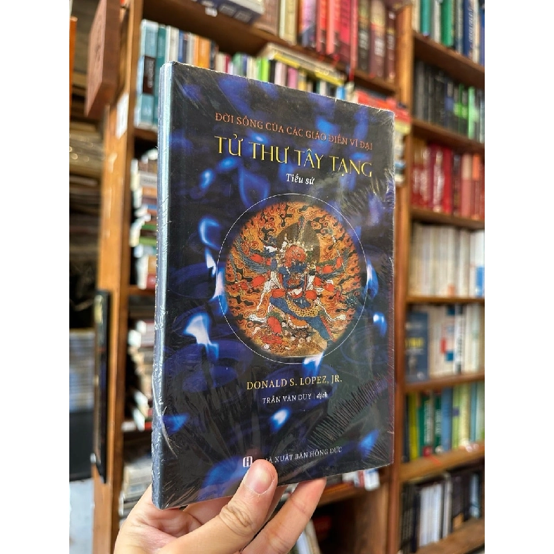 Tử thư Tây Tạng - Đời sống của giáo điền vĩ đại 977721