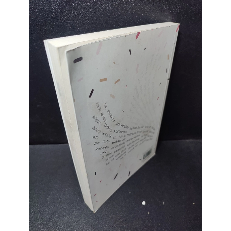 Trên đôi cánh thanh xuân Nhiều tác giả bẩn bìa mới 90% SBMQ7-2512 văn học 912993