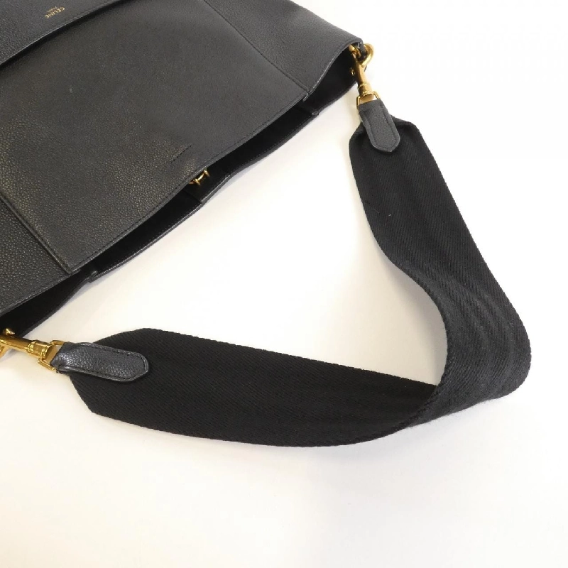 Túi xách đeo vai Celine Sangle Bucket 189593AH4 - Hàng hiệu Authentic 767329