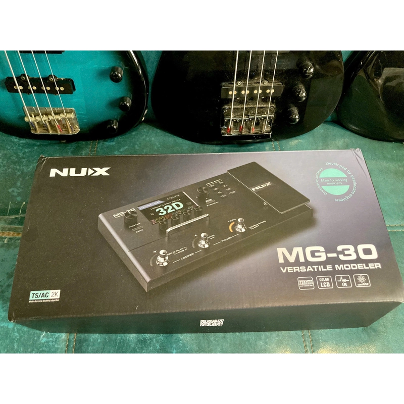 Fuzz (phơ) Nux MG30 mới 100%, full box 473045