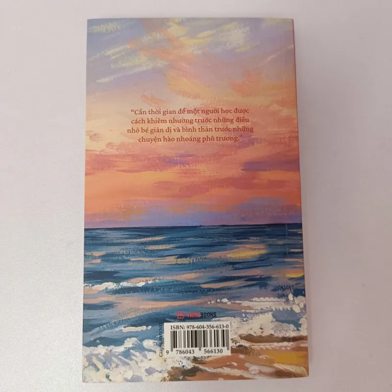 Bao dung đi vào giữa biển người 760461