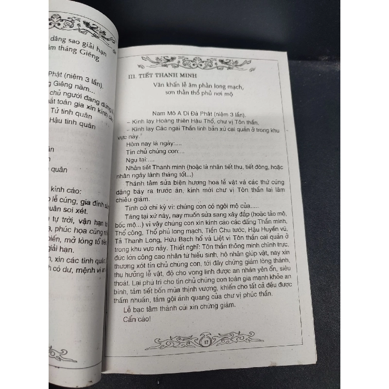 Văn Khấn Nôm mới 80% ố vàng nhẹ 2008 HCM1406 Hồng Đức SÁCH VĂN HỌC 915480