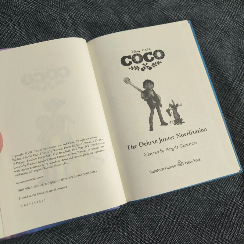 (Hard cover) COCO - Disney Pixar  777862