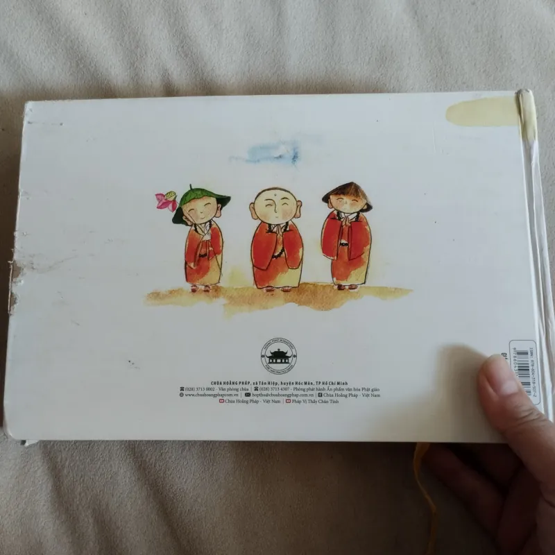 sách "Lời Hoa" (Flower Words) của tác giả Thích Chân Tính. 
Tác giả: Thích Chân Tính. 761625