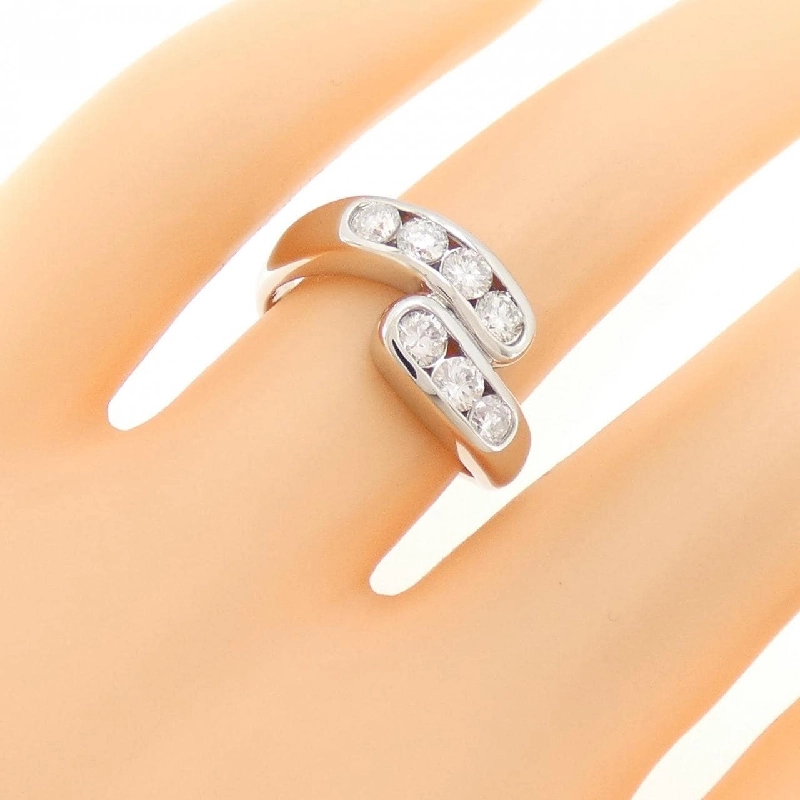 Nhẫn kim cương PT 0.70CT 672086