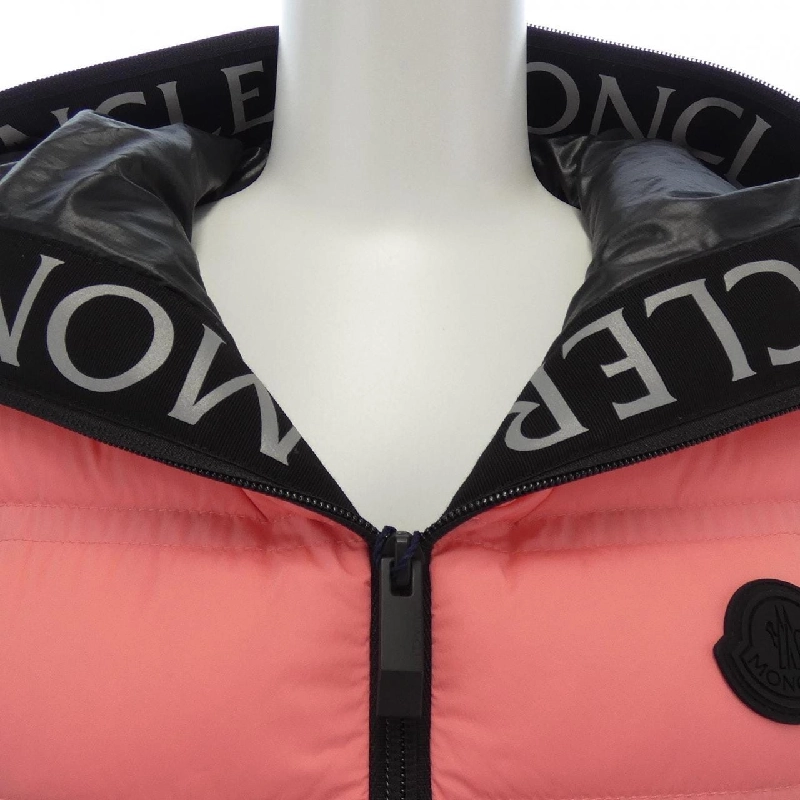 Áo gile Moncler MONCLER 644053