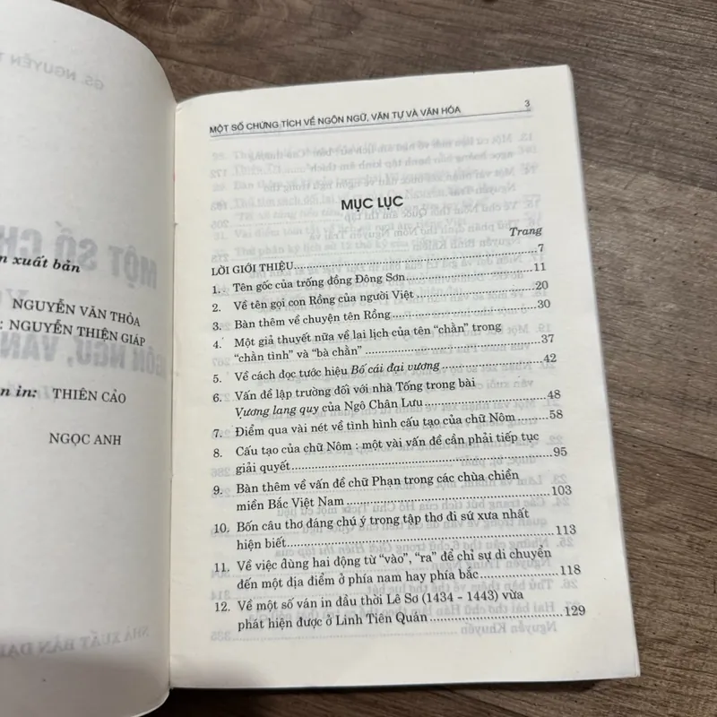 Một số chứng tích về ngôn ngữ ,văn tự và văn hoá 574926