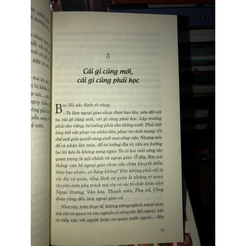 Chúng tôi học làm ngoại giao với Bác Hồ - Mai Văn Bộ 777249