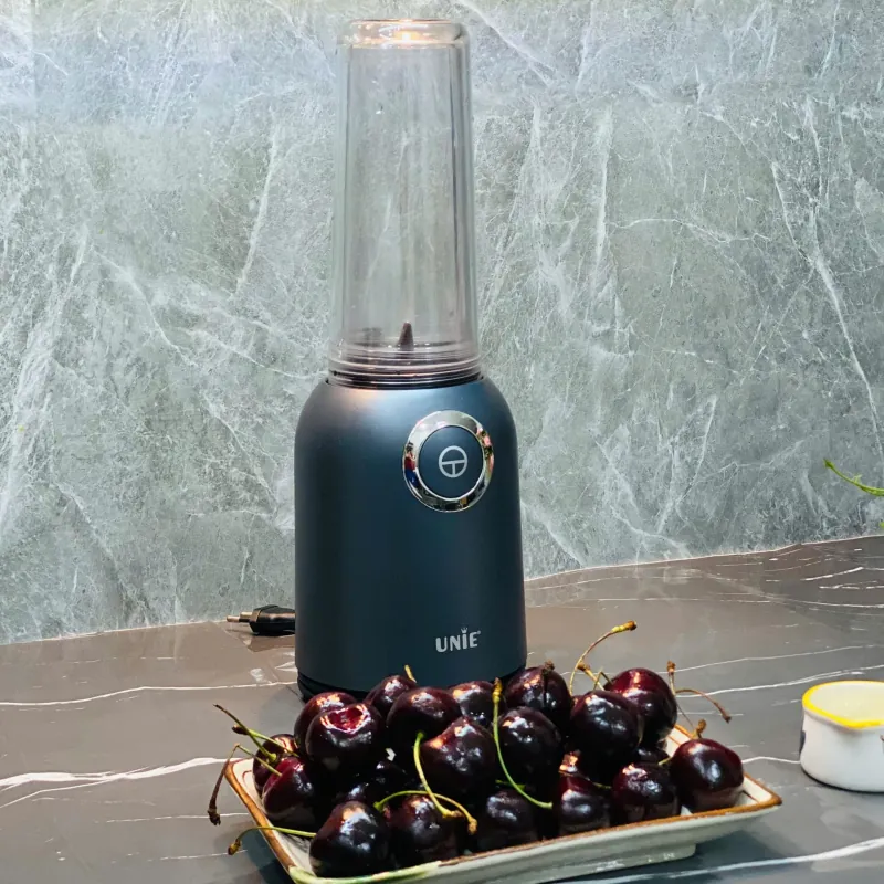 🥤 Máy xay sinh tố UNIE UMB05 – Cối xay dạng bình nước nhỏ gọn, tiện mang theo 785604