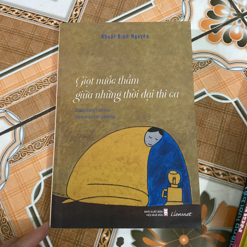 Giọt nước thầm giữa những thời đại thi ca 784535