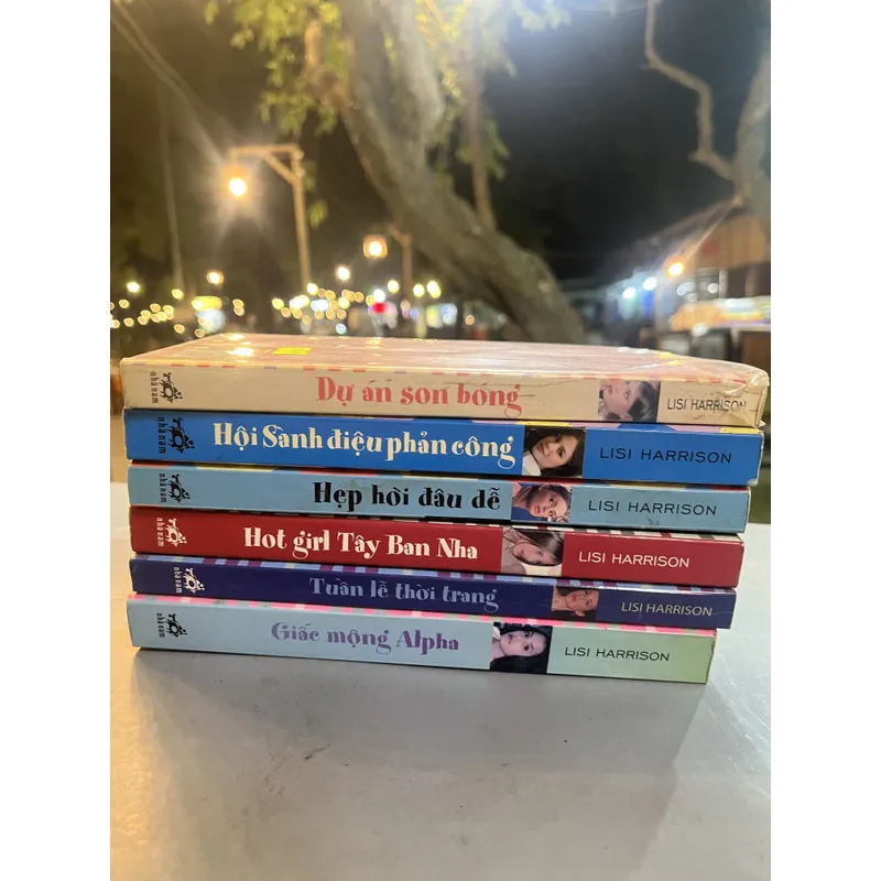 Combo 6 cuốn series Hội Sành Điệu (The Clique) - Lisi Harrison 734860