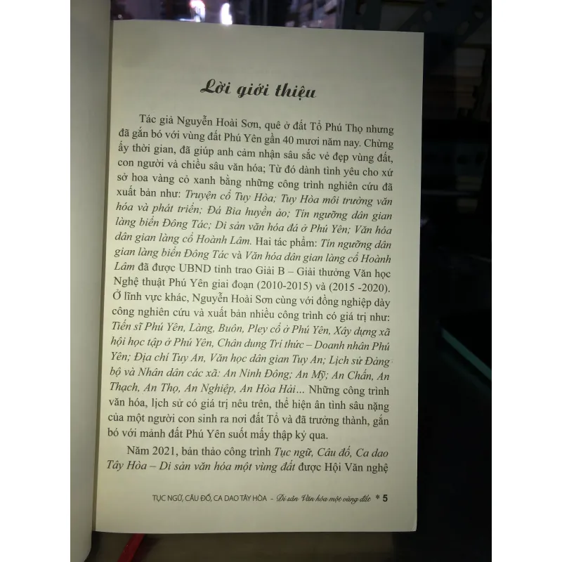 Tục ngữ câu đố, ca dao Tây Hoà - Di sản văn hóa một vùng đất - Nguyễn Hoài Sơn 754140