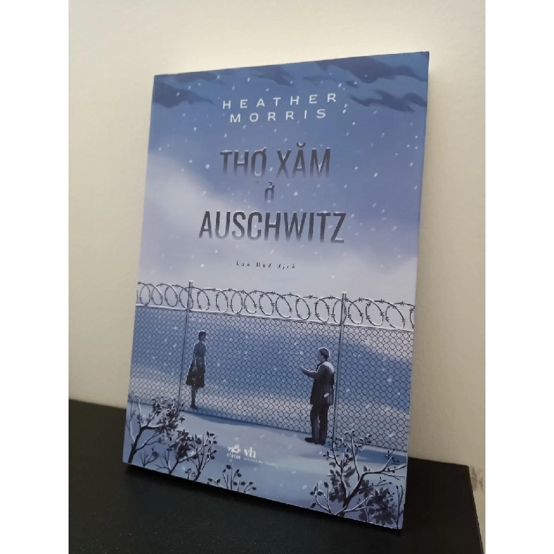 Thợ Xăm Ở Auschwitz - Heather Morris New 100% HCM.ASB0903 354331