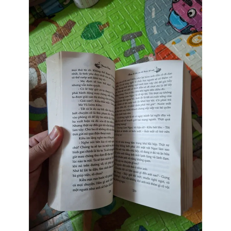 Ngay Từ Đầu Em Đã Thuộc Về Anh 1005077