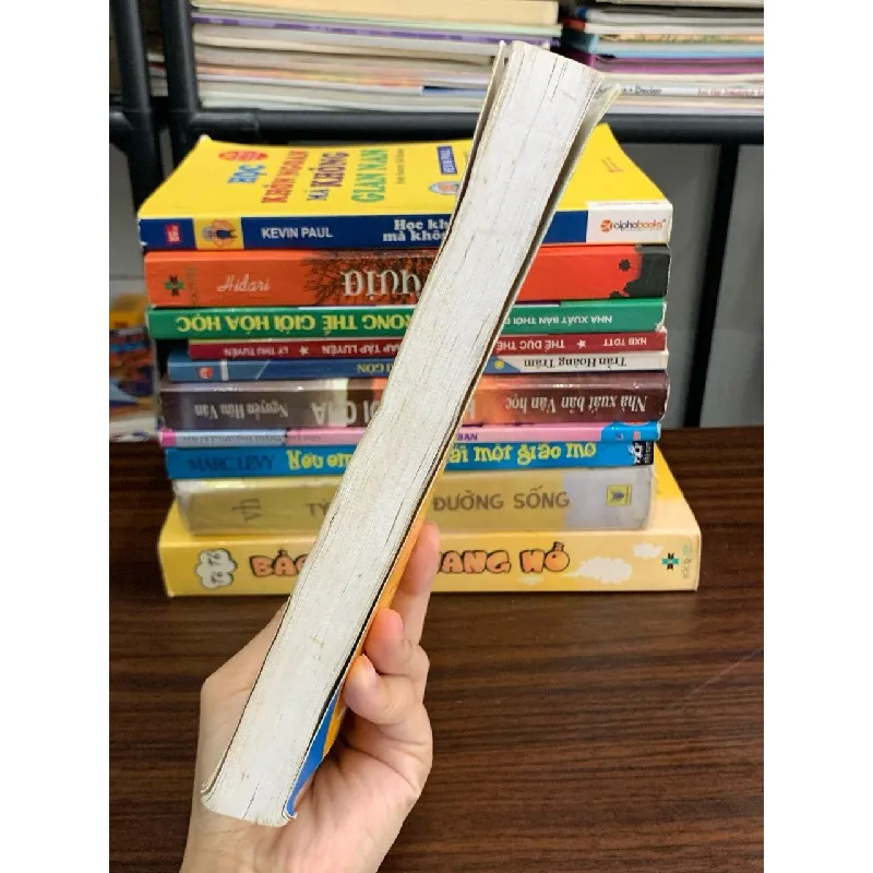 Nghệ thuật giao tiếp để thành công – Leil Lowndes 575995