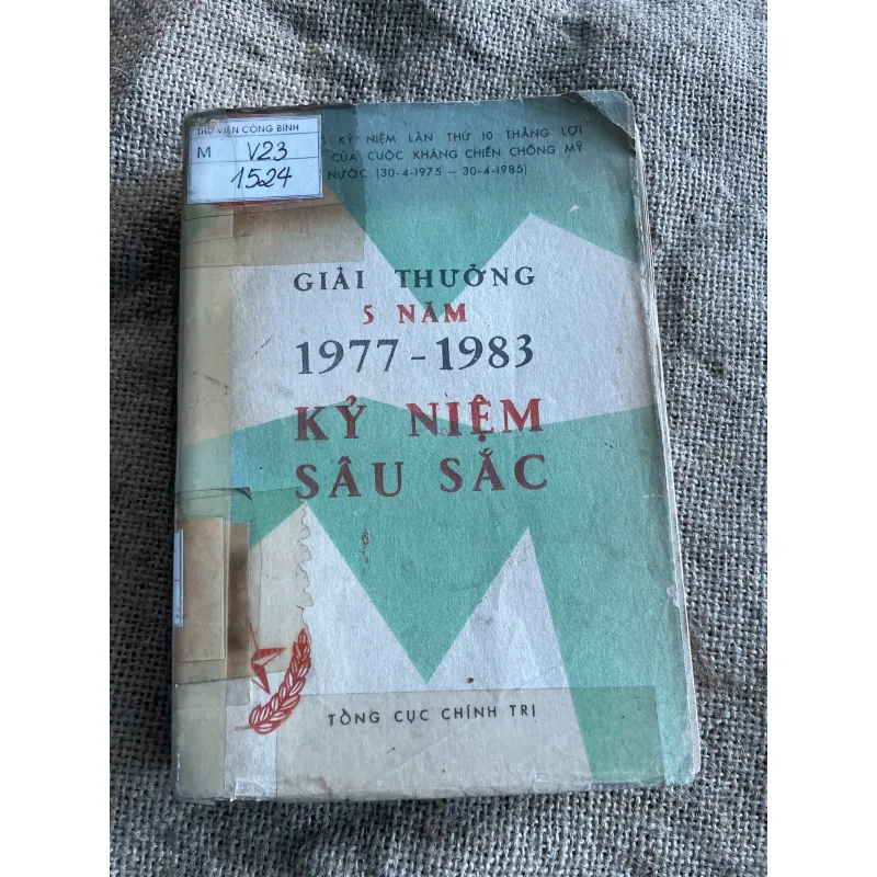 Giải thưởng 5 năm 1977-1983 kỷ niệm sâu sắc  Hơn 400 trang 932988