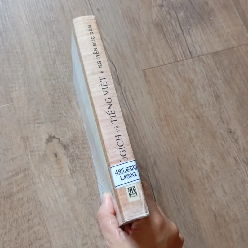 LôGích và Tiếng Việt, Nguyễn Đức Dân  1027030