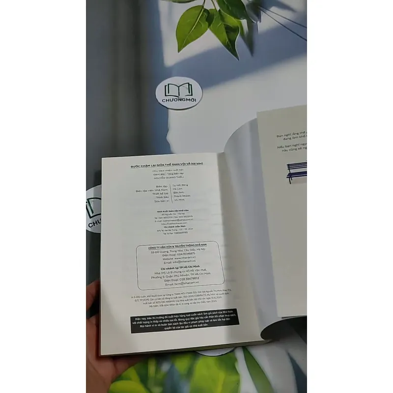 Bước Chậm Lại Giữa Thế Gian Vội Vã 705703