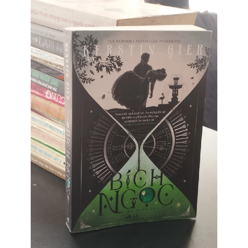 Bích ngọc - Kerstin Gier 378051