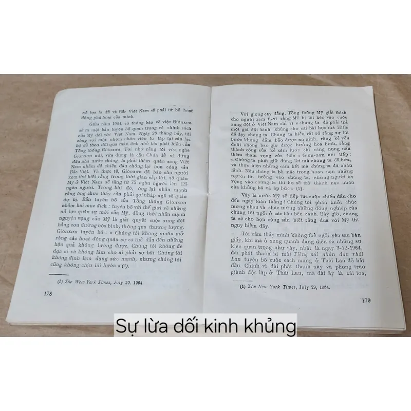 SỰ LỪA DỐI KINH KHỦNG - 25 NĂM TÔI LÀM VIỆC Ở CIA 702956