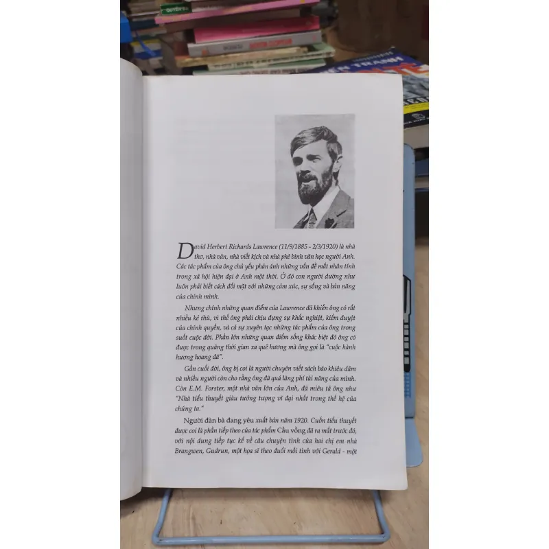 Sách: Người đàn bà đang yêu - TG: D.H. Lawrence (A3) 1026128
