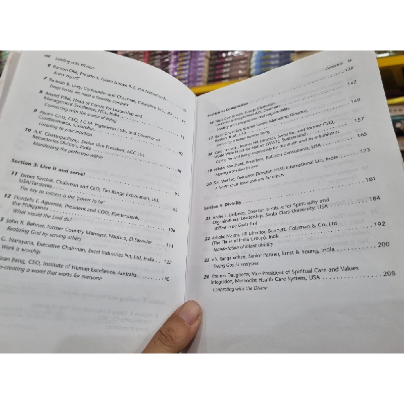 LEADING WITH WISDOM : SPIRITUAL-BASED LEADERSHIP IN BUSINESS - P. Pruzan & K.P. Mikkelsen 141493