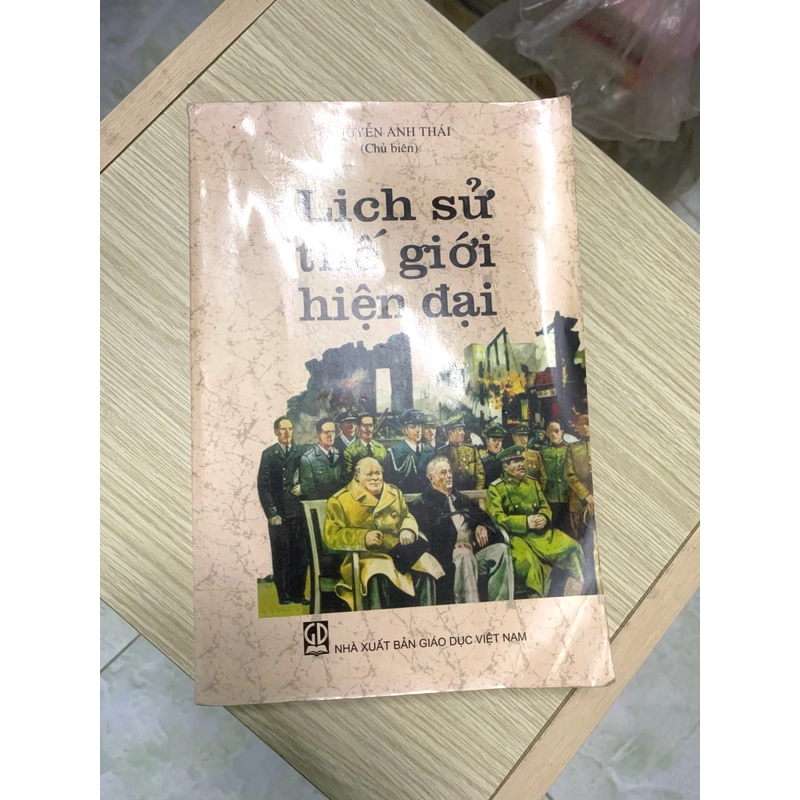 Sách Lịch sử thế giới hiện đại 533548