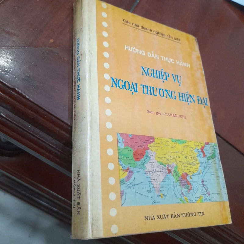 YAMAGUCHI - Hướng dẫn thực hành NGHIỆP VỤ NGOẠI THƯƠNG HIỆN ĐẠI 491395