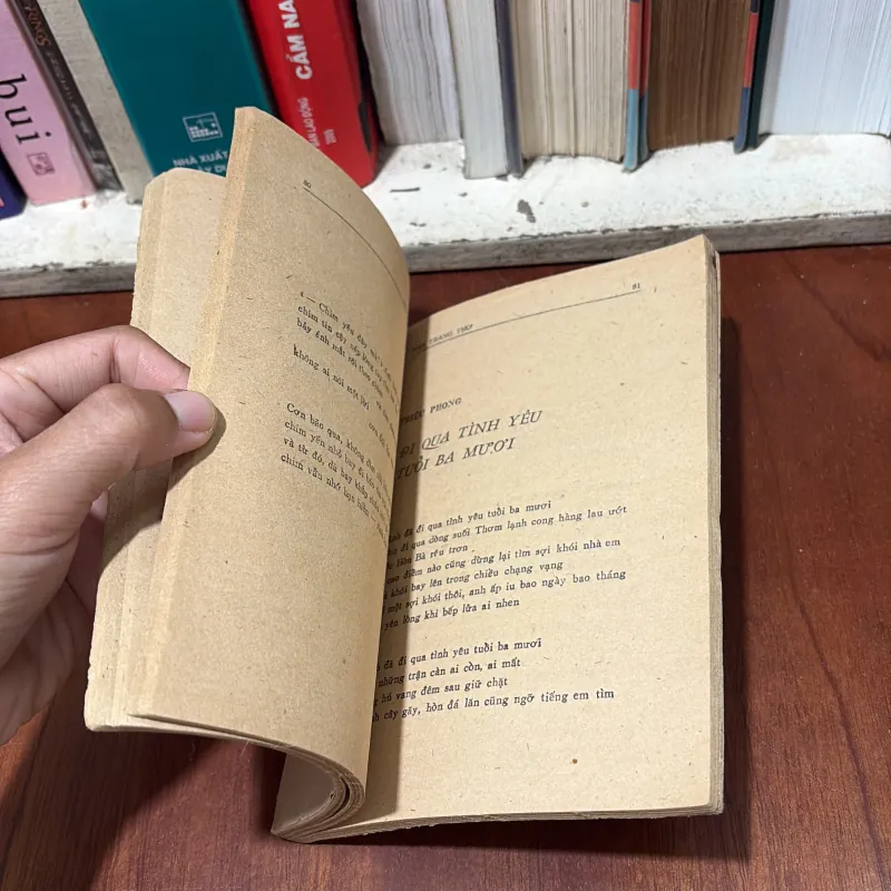 II Thơ: Nha Trang Thơ (1975-1985) - Chi Hội Văn Nghệ Nha Trang - 1985 765179