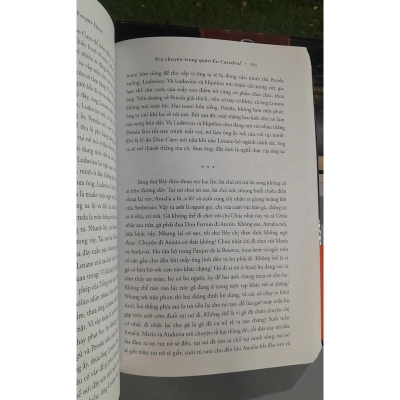 TRÒ CHUYỆN TRONG QUÁN LA CATEDRAL - MARIO VARGAS LLOSA 479064
